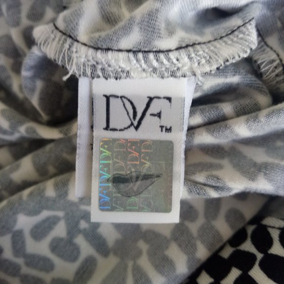 Diane Von Furstenberg "Reina" Dress Size 8 - Picture 8 of 14